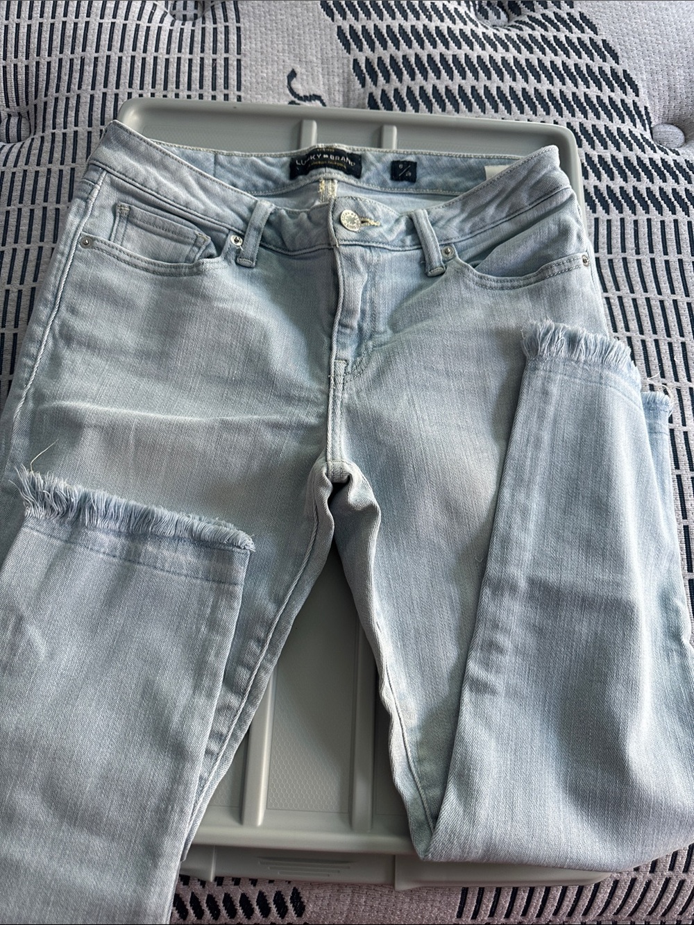 Lucky Brand Light Blue Distressed Women's Jeans